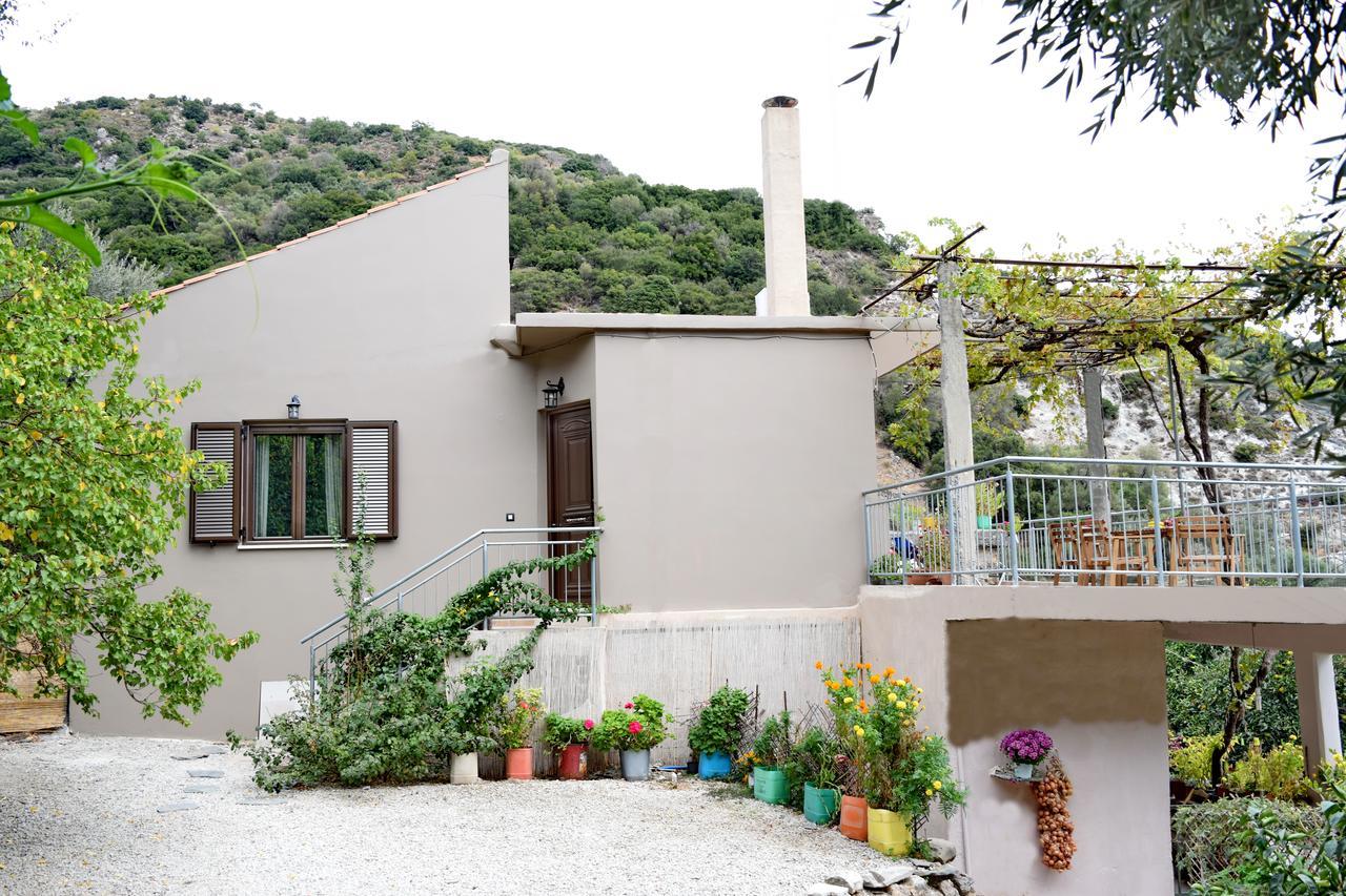 Villa Portreto Kambanos Екстериор снимка